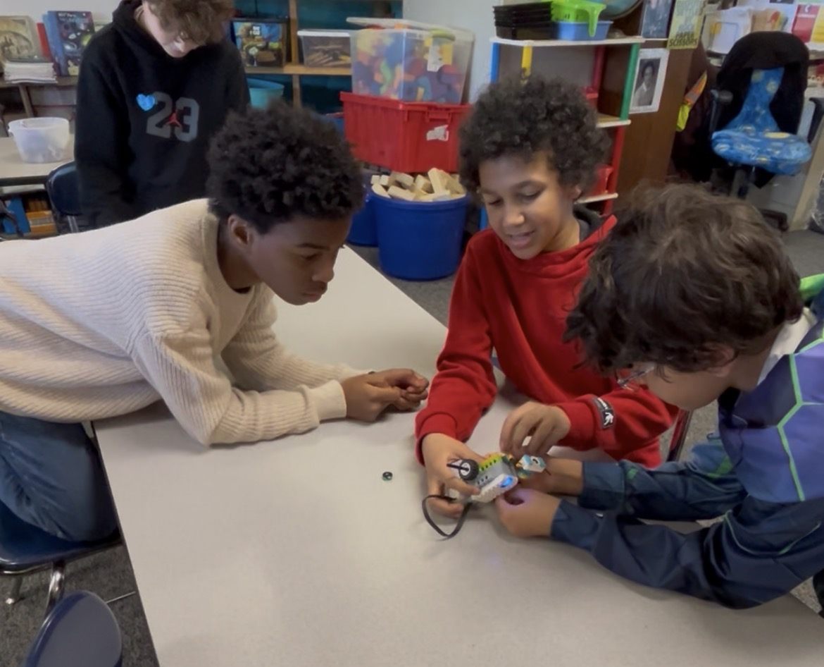 Future Minds Academy | STEM Classes for Kids | Robotics, Coding & AI in ...